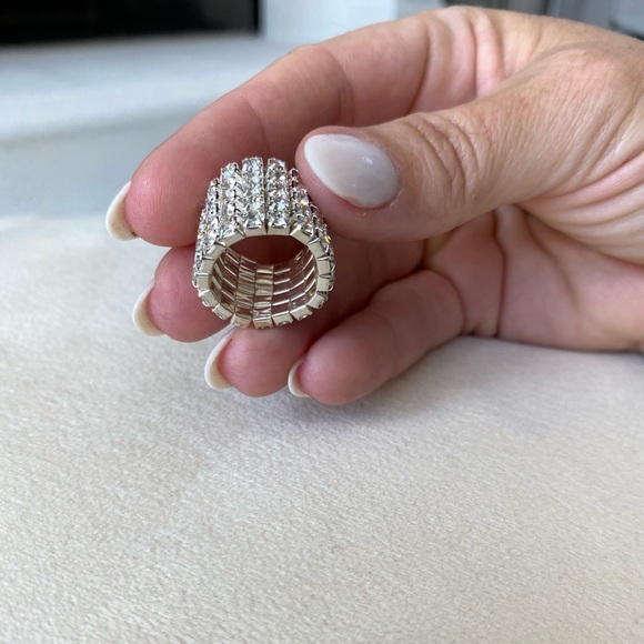 New Rhinestone Diamond Bling Ring - Picture 8 of 8